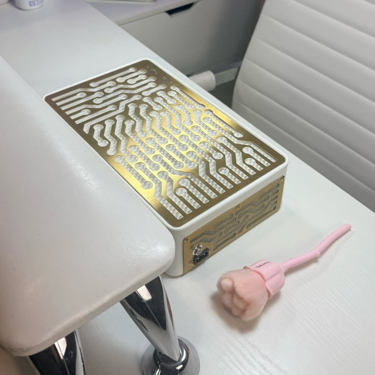 ULKA - Nano White with Gold Grill, Nail Dust Collector